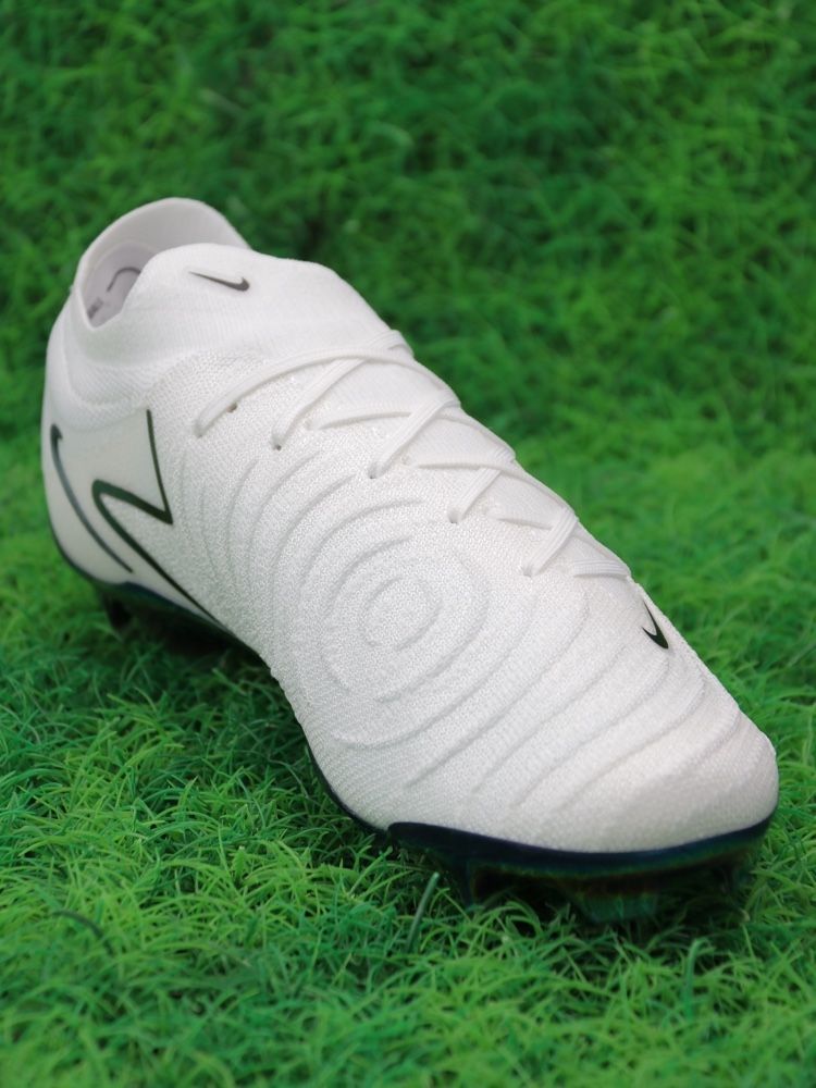 Nike Phantom GX II Elite FG White Black