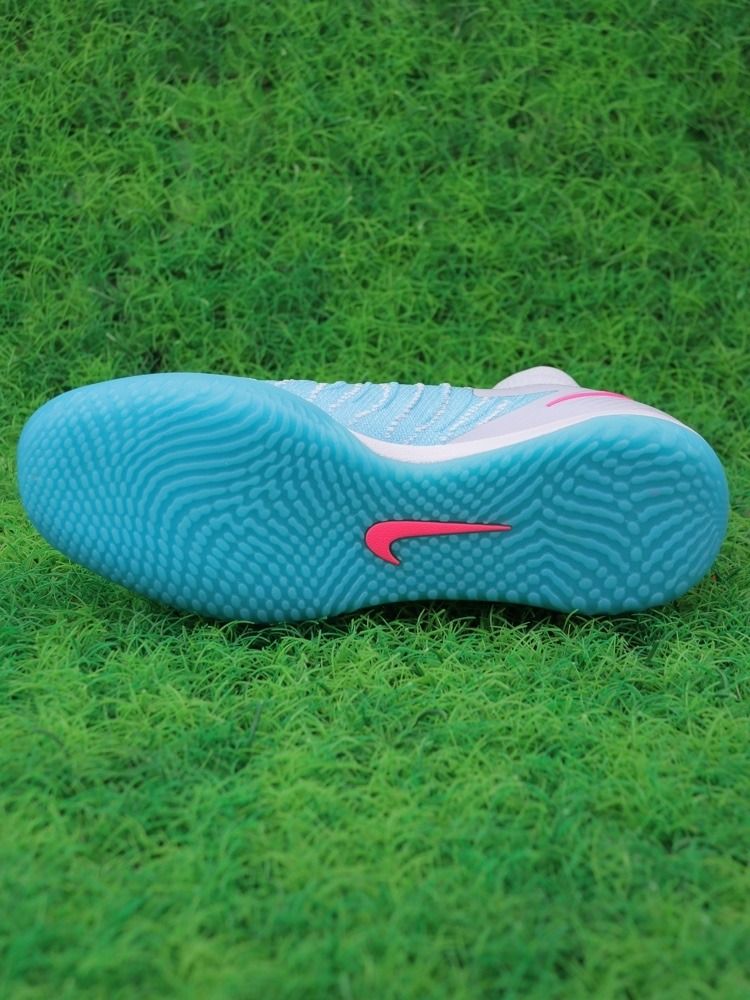 Nike Phantom Luna 2 Elite DF IC Blue White Pink