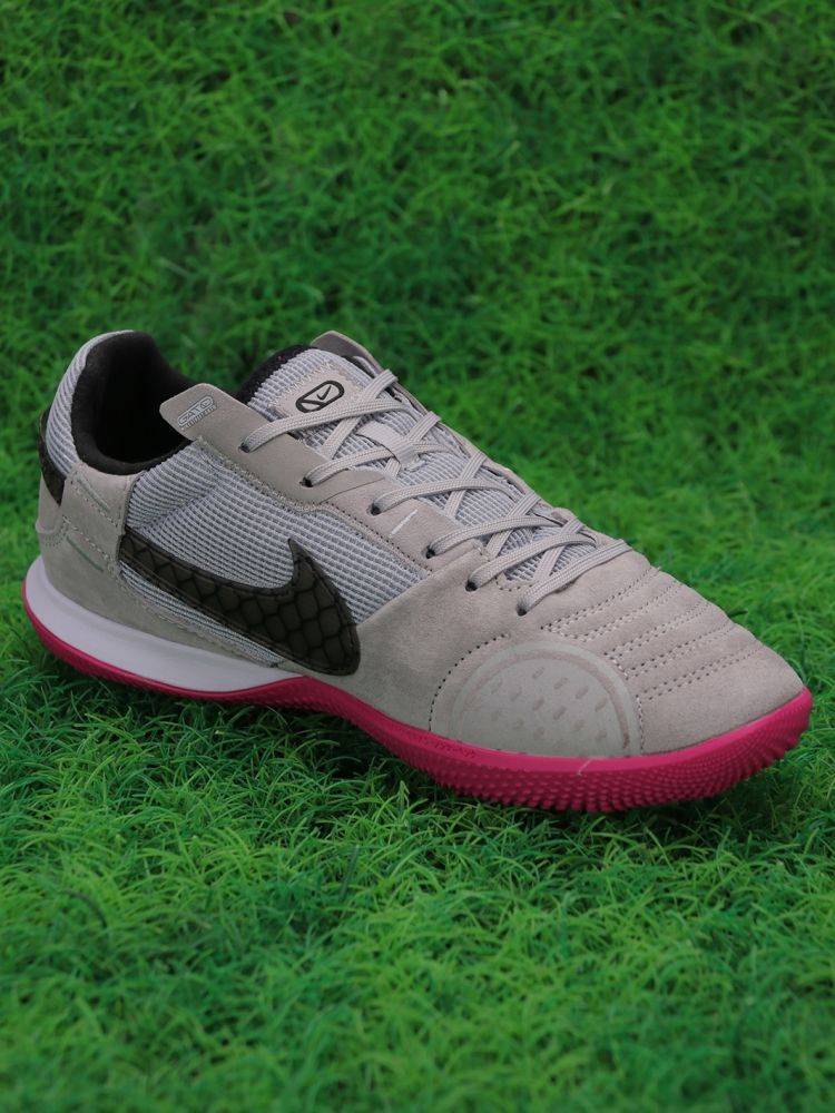 Nike Streetgato IC London Cages - Grey Fog/Velvet Brown/White